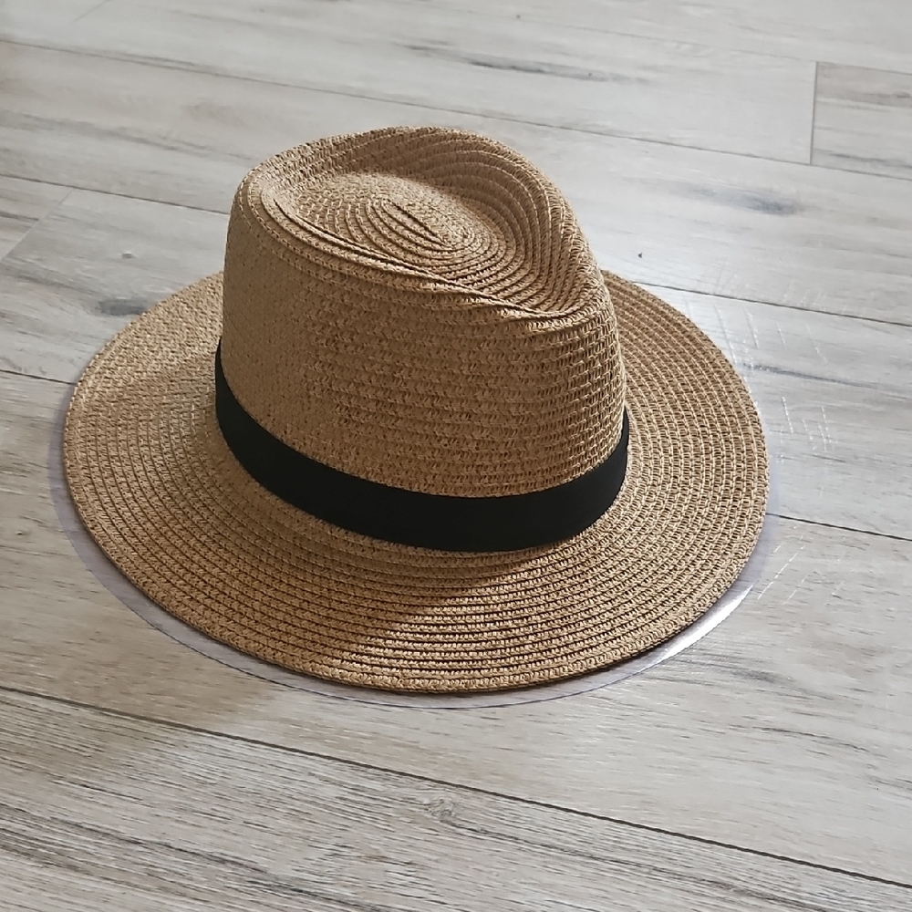 Wide Brim Straw Fedora Hat with Black Band - Classic Summer Style